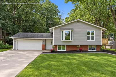 3707 W 121st Avenue, Crown Point, IN 46307 - Photo 2