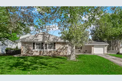 381 Greendale Drive, Valparaiso, IN 46385 - Photo 2