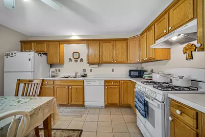 1650 Aspen Drive, Crown Point, IN 46307 - Photo 4