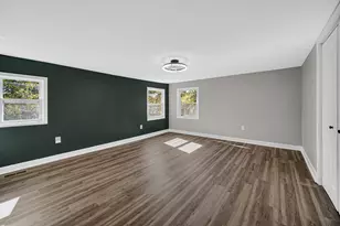 363 Pinewood Dr, Valparaiso, IN 46385 - Photo 10