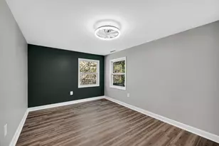 363 Pinewood Dr, Valparaiso, IN 46385 - Photo 14