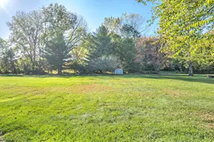 3203 Parker Dr, Valparaiso, IN 46383 - Photo 36