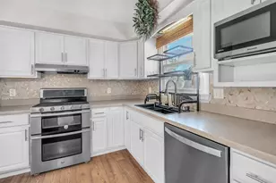 3203 Parker Dr, Valparaiso, IN 46383 - Photo 52