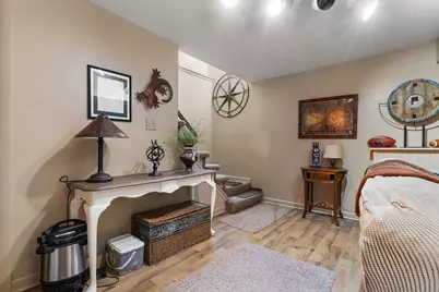 604 Elmhurst Street, Valparaiso, IN 46385 - Photo 16