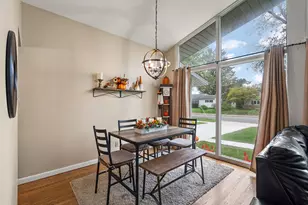 604 Elmhurst St, Valparaiso, IN 46385 - Photo 8