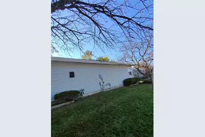 359 Salt Creek Pkwy #A, Valparaiso, IN 46385 - Photo 14