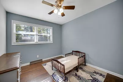620 S 18th Street, Chesterton, IN 46304 - Photo 16