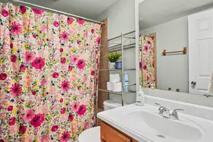 542 Riviera Rd, Valparaiso, IN 46385 - Photo 8