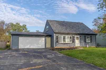 661-1 N 450 W, Valparaiso, IN 46385 - Photo 1