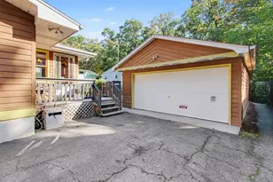 309 Duneland Beach Dr, Michigan City, IN 46360 - Photo 22