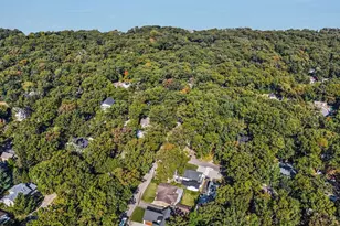 309 Duneland Beach Dr, Michigan City, IN 46360 - Photo 2