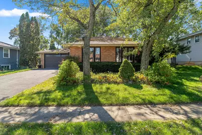 538 Dogwood Drive, Dyer, IN 46311 - Photo 2