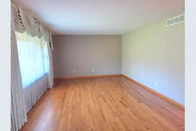 11408 W 157th Avenue, Lowell, IN 46356 - Photo 2