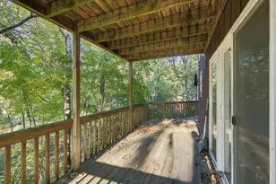 401 Shorewood Ct, Valparaiso, IN 46385 - Photo 12