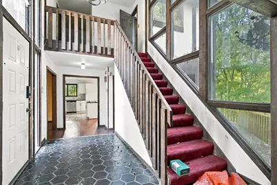 401 Shorewood Court, Valparaiso, IN 46385 - Photo 6