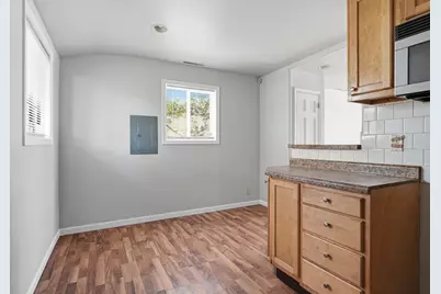 413 Dallas Street, Gary, IN 46406 - Photo 8
