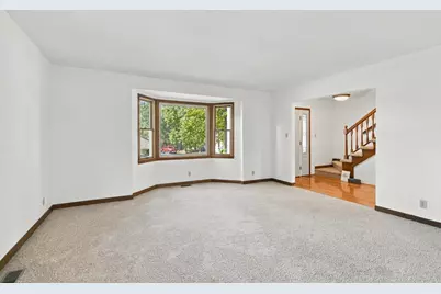 3906 Oak Grove Drive, Valparaiso, IN 46383 - Photo 6
