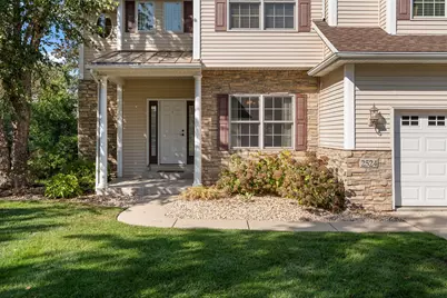 2524 Hilfiger Drive, Chesterton, IN 46304 - Photo 2