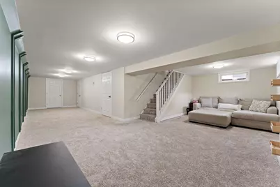 919 E Crestview Court, Crown Point, IN 46307 - Photo 18