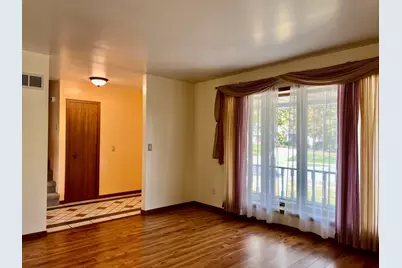8515 Wheeler Place, Crown Point, IN 46307 - Photo 12