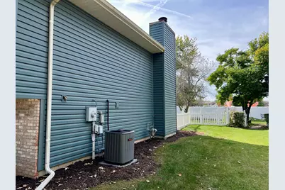 8515 Wheeler Place, Crown Point, IN 46307 - Photo 2