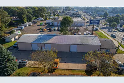 1010 E Jefferson Boulevard, Mishawaka, IN 46545 - Photo 2