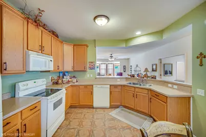 521 Cochran Drive, Crown Point, IN 46307 - Photo 8
