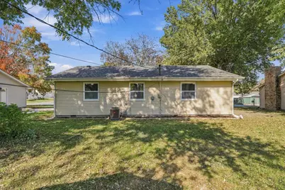 1101 E 71st Avenue, Schererville, IN 46375 - Photo 18