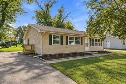 1101 E 71st Avenue, Schererville, IN 46375 - Photo 2