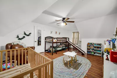 902 S Lake Park Avenue, Hobart, IN 46342 - Photo 14