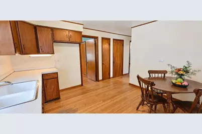 14123 S Mackinaw Avenue, Burnham, IL 60633 - Photo 10