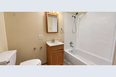 14123 S Mackinaw Avenue, Burnham, IL 60633 - Photo 16
