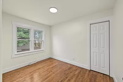 1512 E 173rd Street, Hammond, IN 46324 - Photo 8