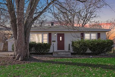 6408 Vermont Street, Merrillville, IN 46410 - Photo 1