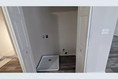 8528 Florida Street, Merrillville, IN 46410 - Photo 18