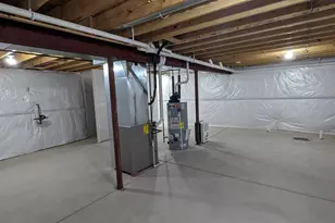 8528 Florida St, Merrillville, IN 46410 - Photo 44