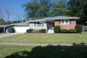 9380 Mckinley St, Crown Point, IN 46307 - Photo 1