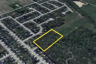 7421 E 125th Ave, Winfield, IN 46307 - Photo 1