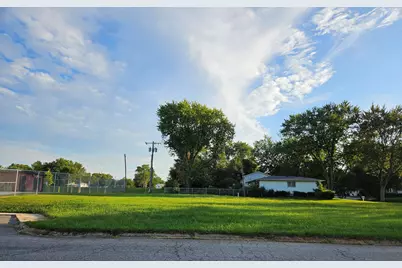 855 W 70th Place, Merrillville, IN 46410 - Photo 1