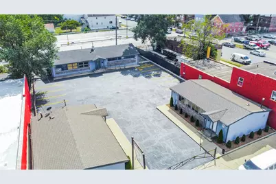 525-527 W Chicago Avenue, East Chicago, IN 46312 - Photo 1