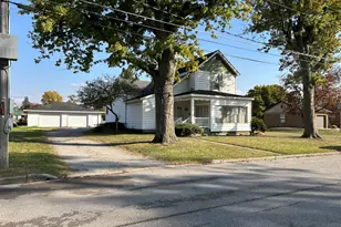 617 N Abigail St, Rensselaer, IN 47978 - Photo 1