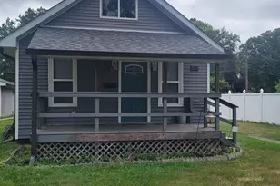 2863 Vanderburg St, Lake Station, IN 46405 - Photo 1