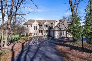 145 Shorewood Dr, Valparaiso, IN 46385 - Photo 1