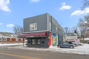 517 E Barker Ave, Michigan City, IN 46360 - Photo 1