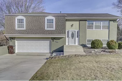 7850 W 84th Place, Crown Point, IN 46307 - Photo 1