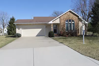 609 Almond Street SW, Demotte, IN 46310 - Photo 1