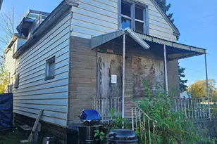 1524 Garfield St, Gary, IN 46404 - Photo 1