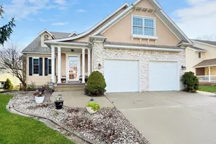307 Scotch St, Schererville, IN 46375 - Photo 1