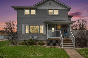 122 E Joliet St, Schererville, IN 46375 - Photo 1