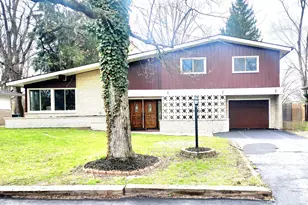 5360 Mary Ann Ln, Merrillville, IN 46410 - Photo 1